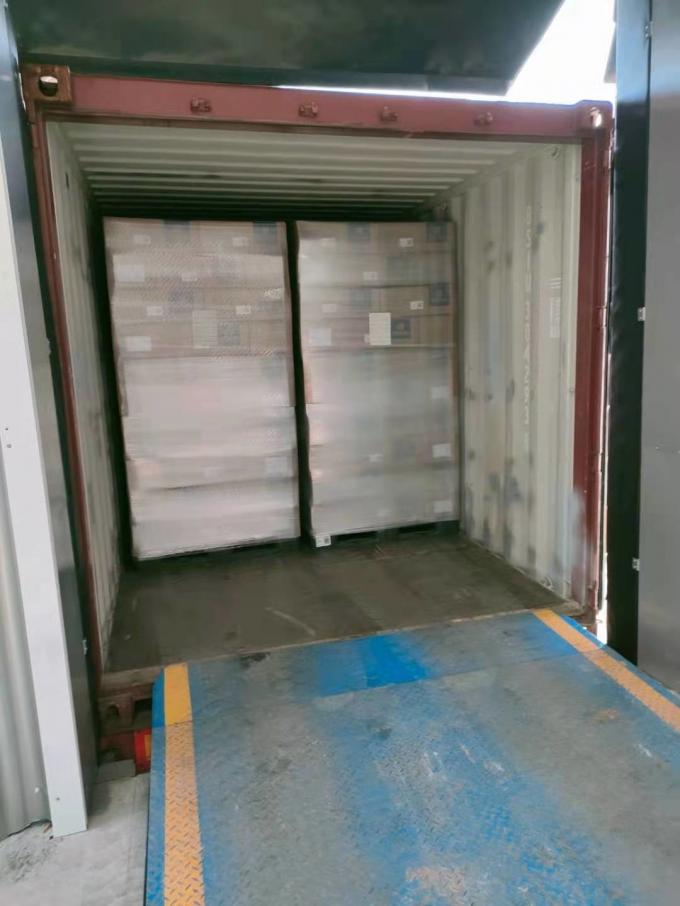 Rubber Gebaseerde PSA Hete Smeltings Zelfklevende Hoge Sterkte Plakkend 16 Ton/Container 1